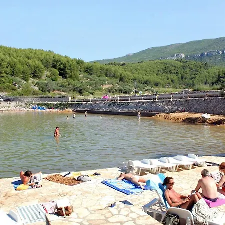 With Parking Space Jelsa, Hvar - 8750 Διαμέρισμα Jelsa (Hvar)