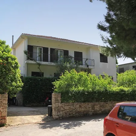 Appartement With Parking Space Jelsa, Hvar - 8750 *