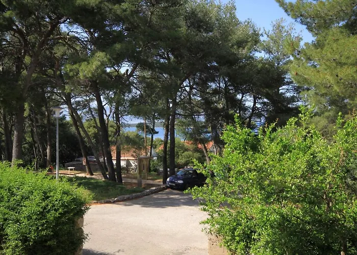With Parking Space Jelsa, Hvar - 8750 *